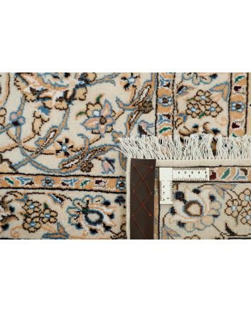 Nain 9 LA 297x407cm